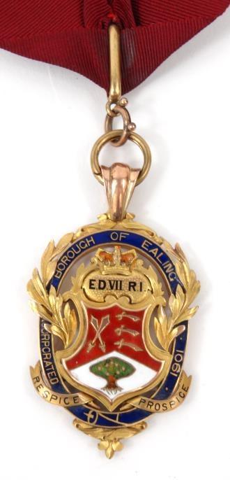 9ct gold enamelled Masonic medal for Mayor Alderman Joseph Box, Borough of Ealing, dated 1905, 6cm