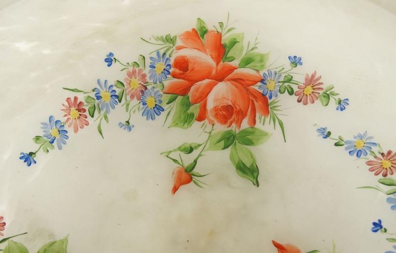 Large Edwardian mottled glass lamp shade with internal floral hand painted roses, 40cm diameter : - Image 4 of 5