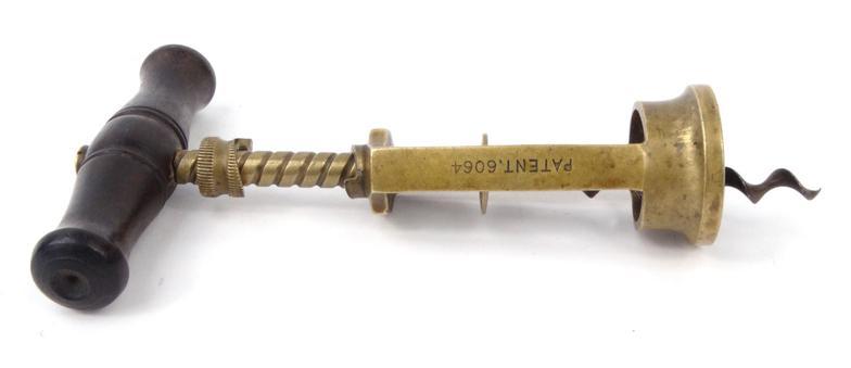 Victorian wooden and brass 'The King Patent' corkscrew numbered 6064, 18cm long : For Condition - Image 4 of 8