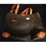 A ladies Bric's Tote leather satchel han