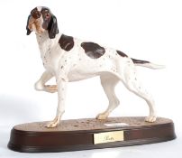 A Beswick large figurine of a pointer do