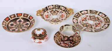 A Royal Crown Derby Imari pattern part t