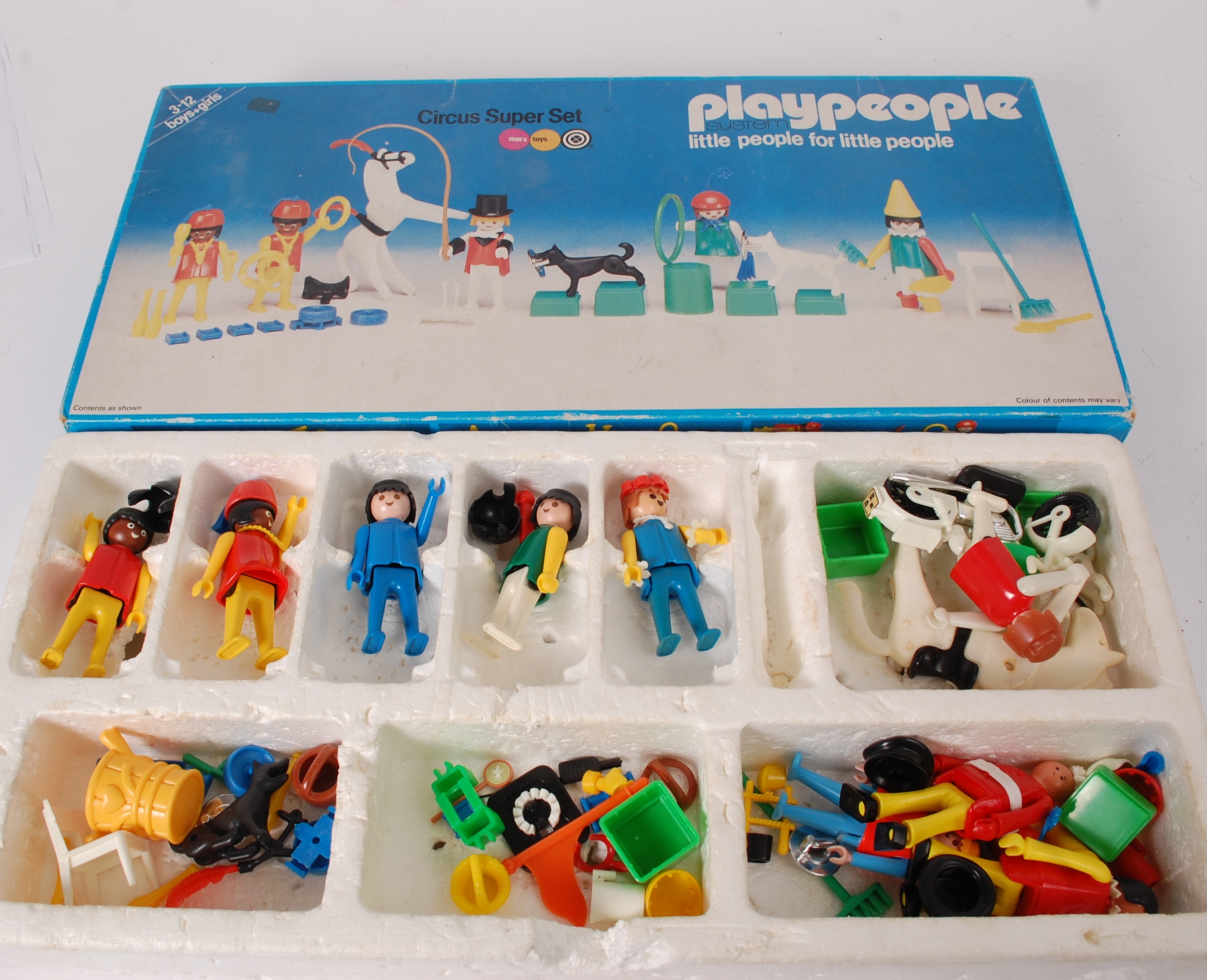 PLAYPEOPLE; An original vintage set of p - Image 2 of 3