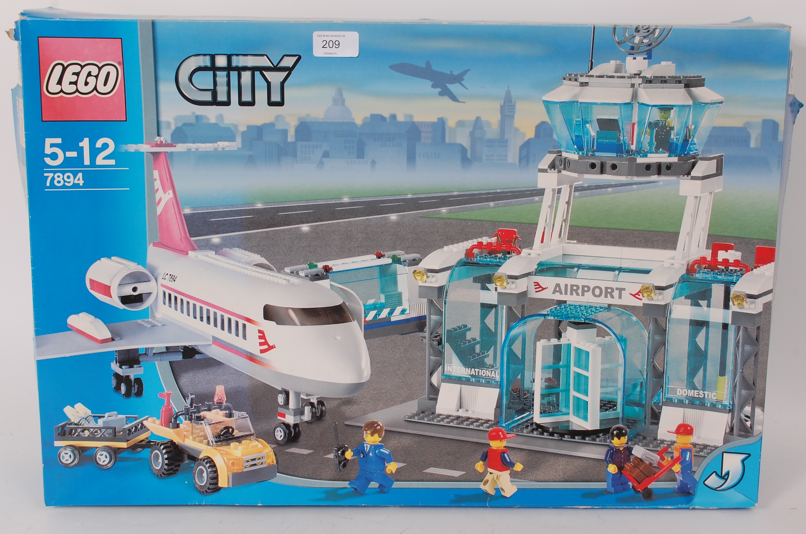 LEGO; An original Lego City 7894 Airport