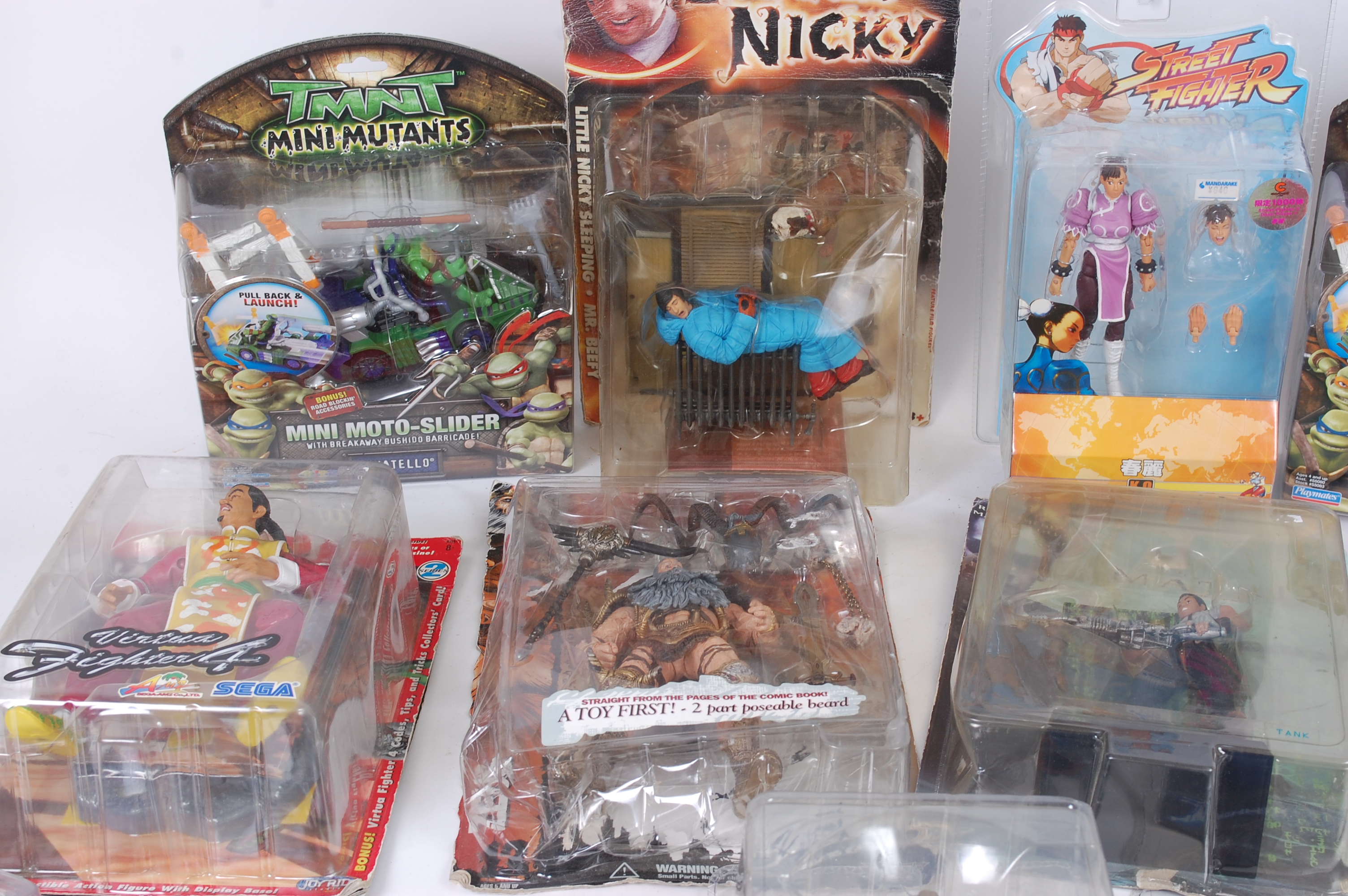 ACTION FIGURES; A quantity of original c - Image 2 of 3