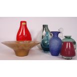 A collection of 8x pieces of studio glass to include vases, Murano style and others.