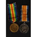 A World War One / medal group pair ( Victory Medal & Great War 1914-1918 Medal) .