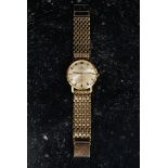 A gentlemans 18ct gold Roidor 21 Jewel wristwatch.