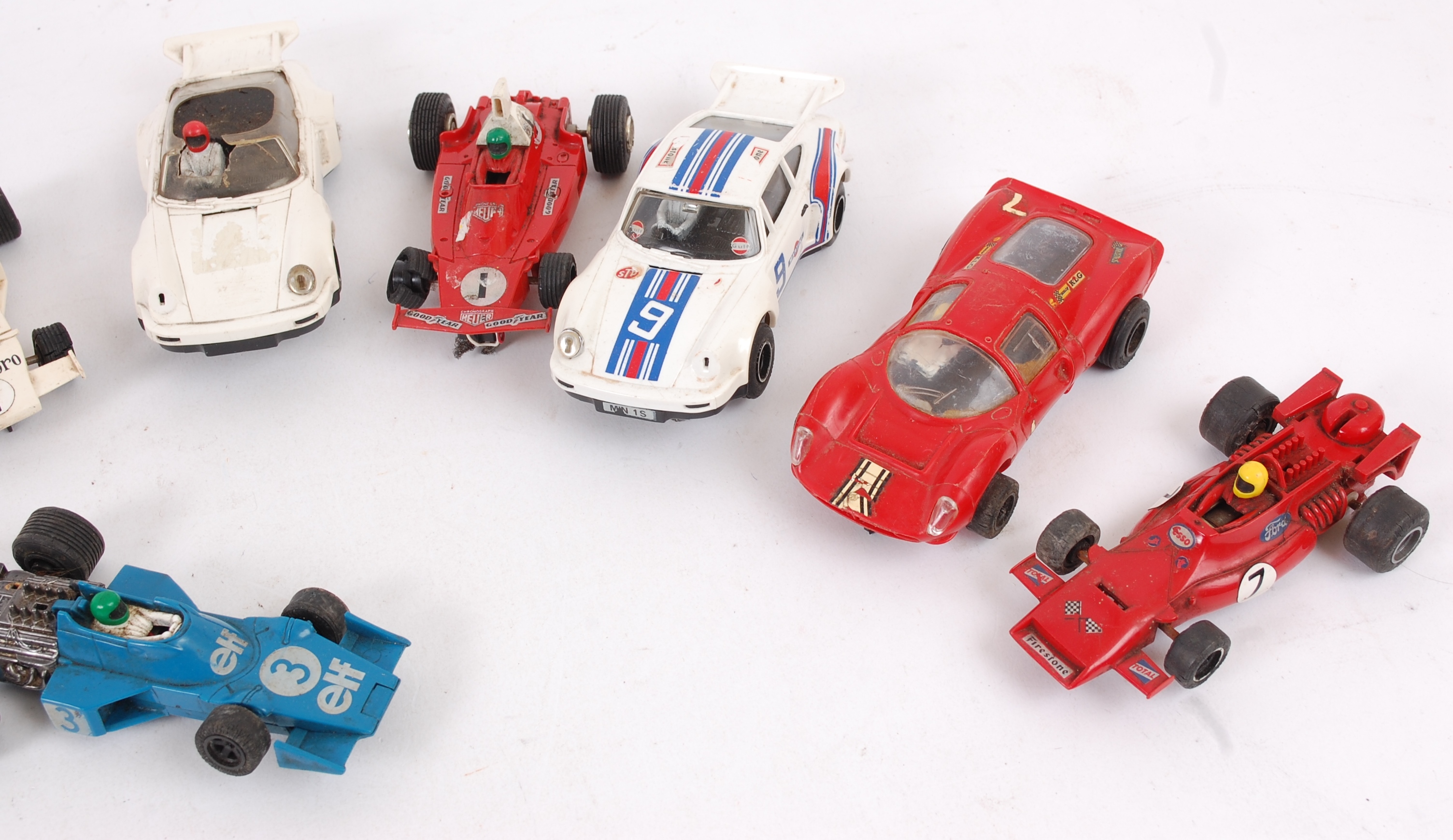 SCALEXTRIC; A collection of 10x assorted loose Scalextric racing cars. - Image 3 of 3