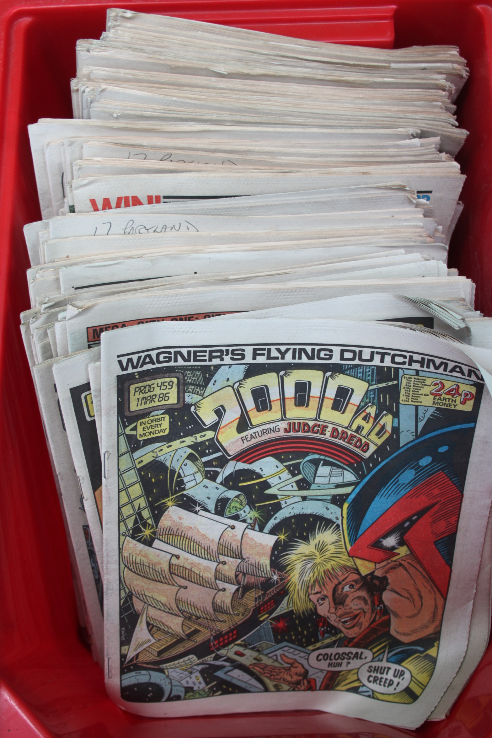 A large collection of 1980s 2000 AD Judg