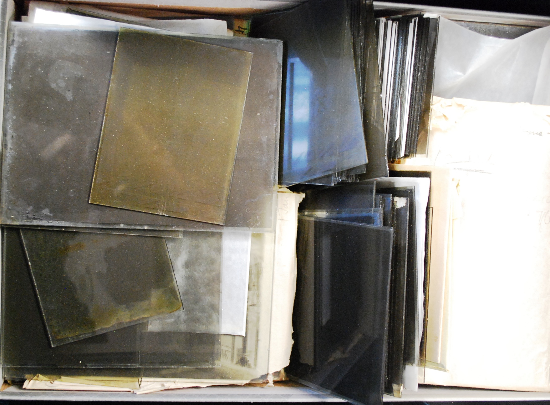 A large collection spanning three boxes of Victorian and early 20th century photographic glass - Image 2 of 3