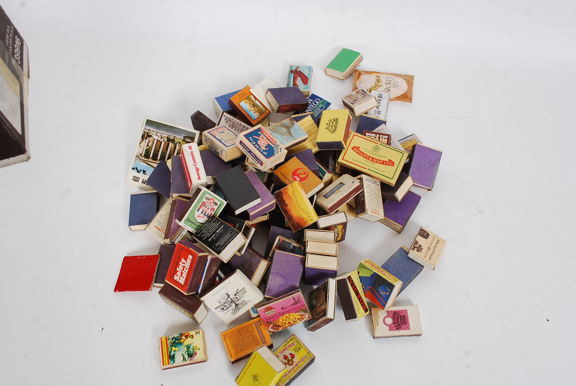 A good selection of assorted vintage matchboxes / matchbook covers to include several local