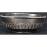 A silver hallmarked fret pierced bon bon dish bearing Birminham hallmarks for 1919,