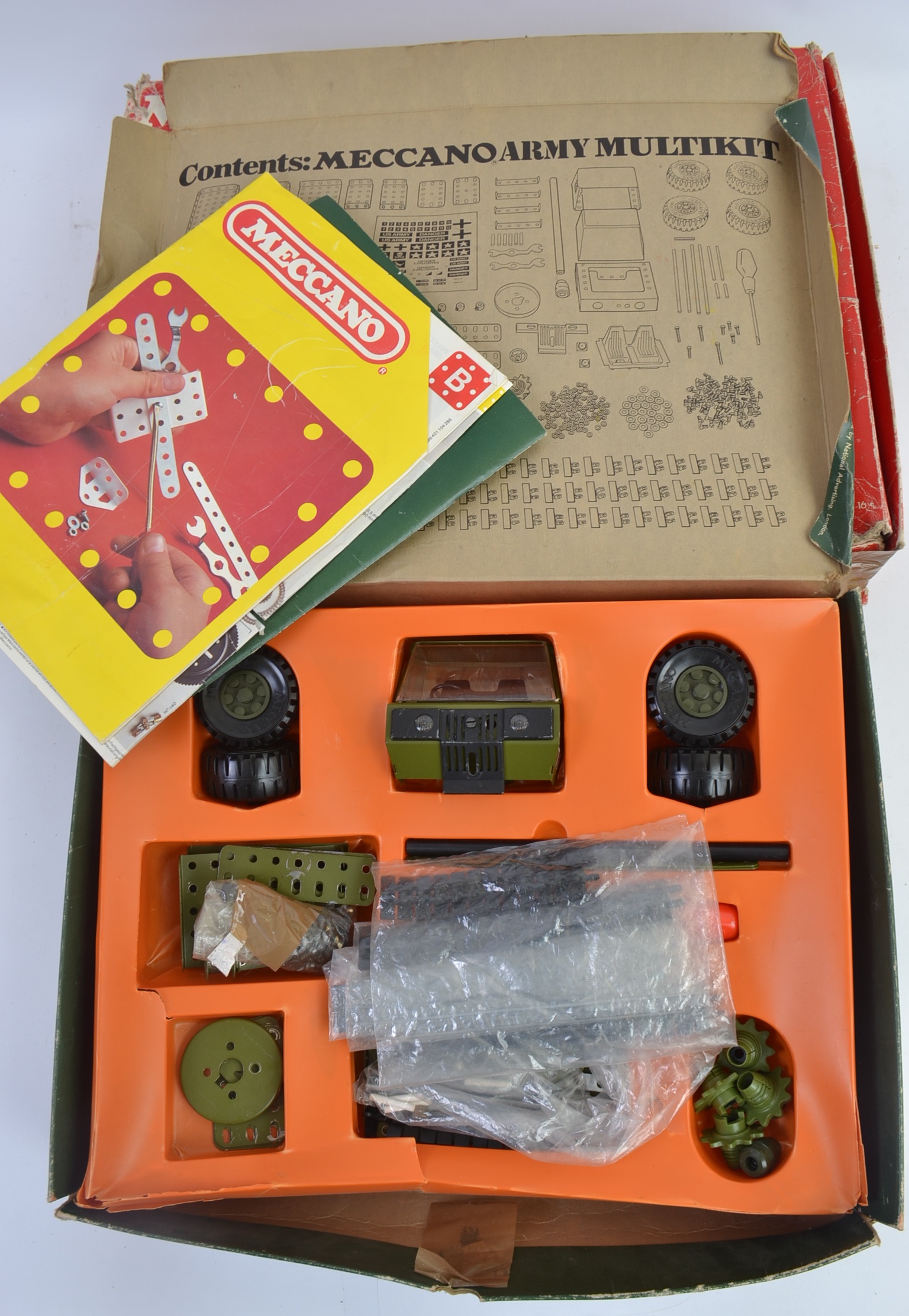 MECCANO; Two vintage Meccano building playsets - Army Multikit and Super Highway Multikit. - Image 2 of 3