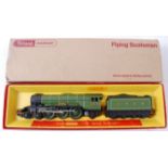 HORNBY; An original vintage Triang Hornby 00 Gauge Flying Scotsman railway trainset locomotive.