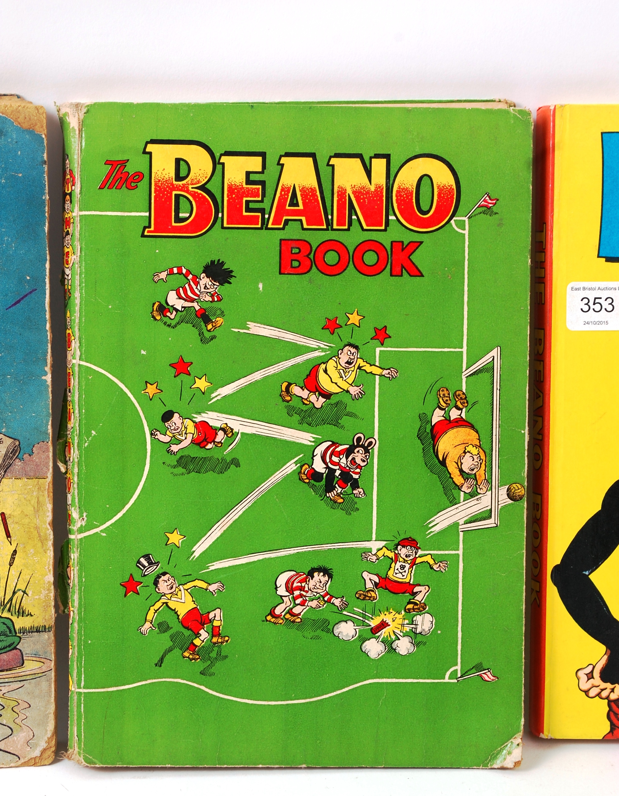 EARLY BEANO; A collection of three vintage Beano Annuals - two being early editions; - Image 3 of 5