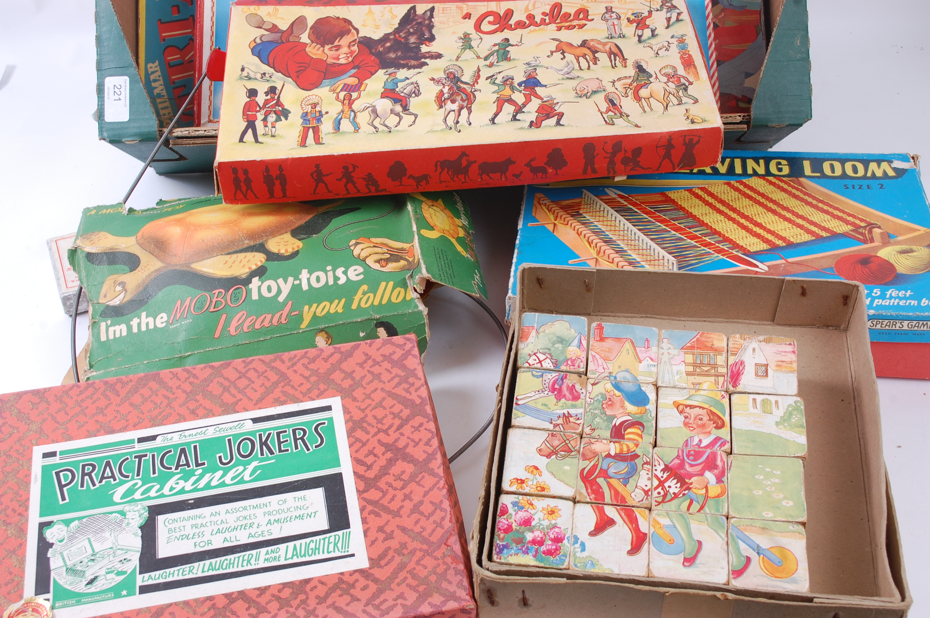 VINTAGE TOYS & GAMES; A box of assorted Edwardian and later toys and games, - Image 3 of 5