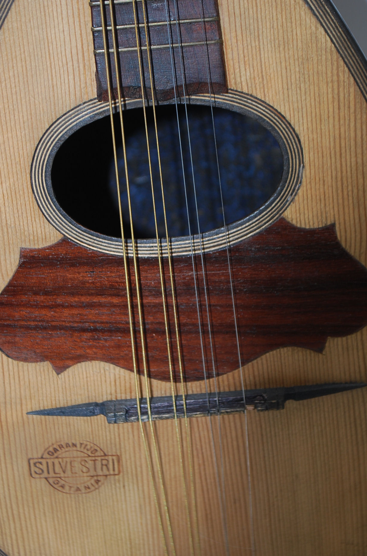 An early 20th century pear shaped bowl back mandolin ( Musical Instrument )  impressed mark - Image 2 of 6