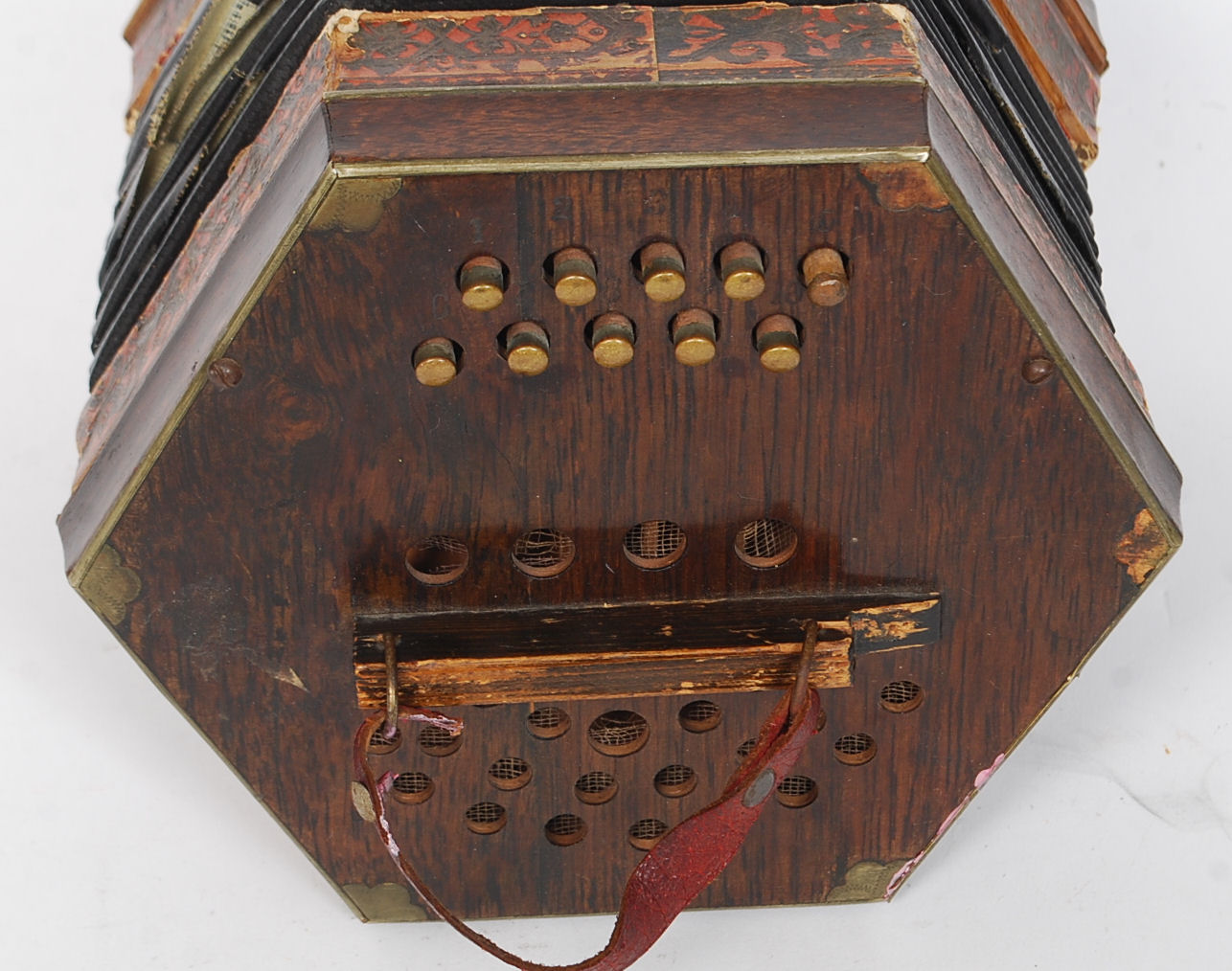 A vintage wooden squeeze box accordion instrument with central bellows and push buttons to both - Image 3 of 3