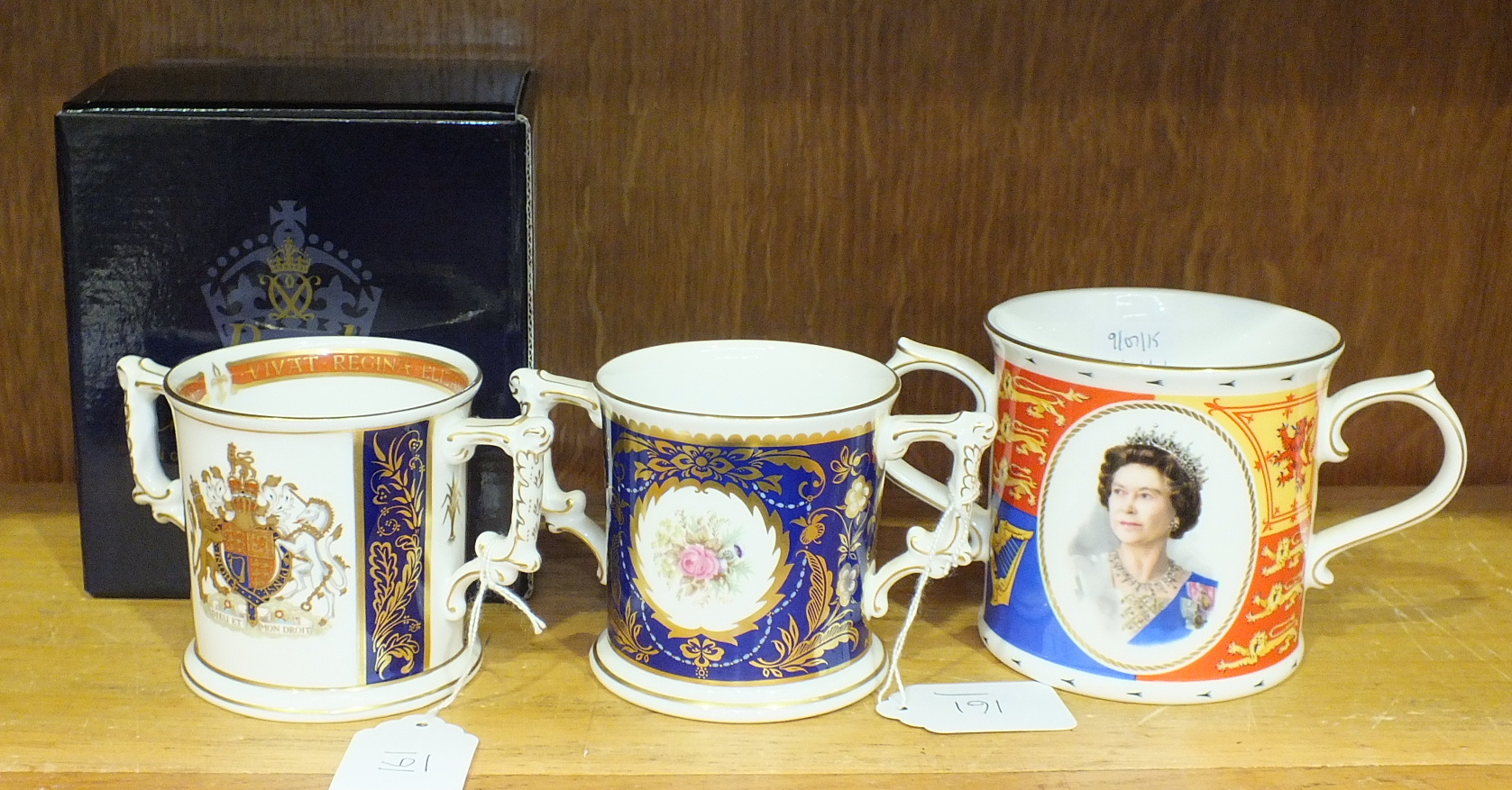 A Royal Crown Derby limited edition two-handled loving cup, Queen Elizabeth II Golden Jubilee