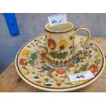 Sale Item:    H J WOOD PLAQUE & MUG   Vat Status:   No Vat   Buyers Premium:  This lot is subject