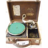 Sale Item:    BROWN PIXIE GRIPPA GRAMOPHONE- INCOMPLETE (AF)  Vat Status:   No Vat   Buyers