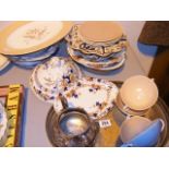 A quantity of mixed ceramics including a small quantity of plated items