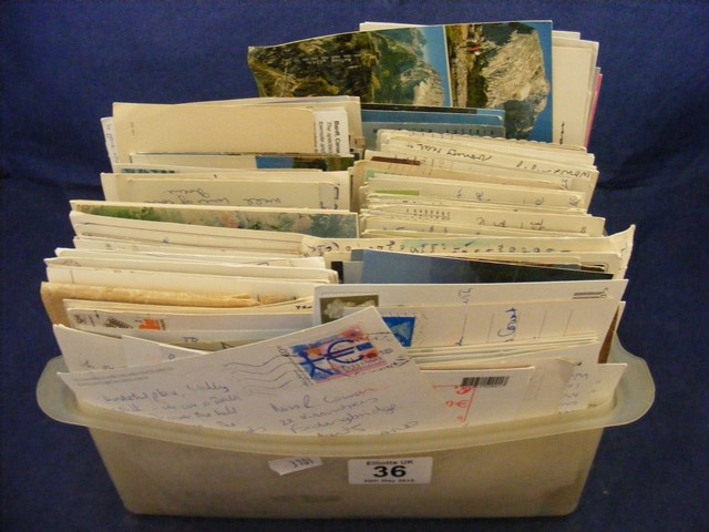 A quantity of postcards