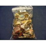 A bag of costume jewellery