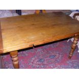 A pine draw leaf dining table