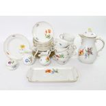 MEISSEN umfangreiches Kaffeeservice, 20.Jh., 2.Wahl, polychrome Blumenmalerei, Ziervergoldung.