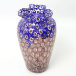 MURANO Formentello-Vase, 20. Jh. Balusterförmiger Korpus mit gewelltem Rand, farbloses Glas mit