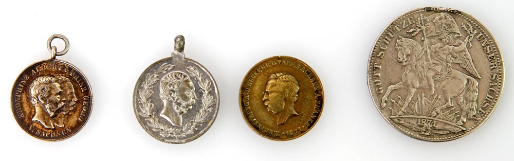 Konvolut: 4 Medaillen Sachsen, u.a. Badulek-Medaille, Erhaltungen unterschiedlich, bitte