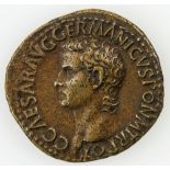 Antike, röm. Kaiser - Caluigula (37-41), AS, ROM 37-38, VESTA/s-c, Vesta sitzt l.mit Patera und