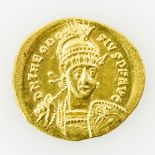 Antike, oström. Kaiser  - Theodosius II. (402-450), GOLD Solidus, Constantinopolis, CONCORI - A