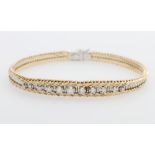 Opening: 960 EUR        Armband, mittig besetzt mit elf Diam.- Brillanten zus. ca. 0,70 ct, W/ SI-