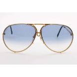 Opening: 120 EUR        PORSCHE CARRERA begehrte Kult-Sonnenbrille. Pilotenform, Goldfarb. Rahmen,