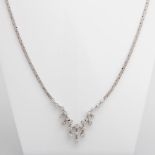 Collier mit mattierter Cobrakette, Mittelteil mit 23 Brill. zus. ca. 1,56ct, W-get. W. VS-S- P1 WG