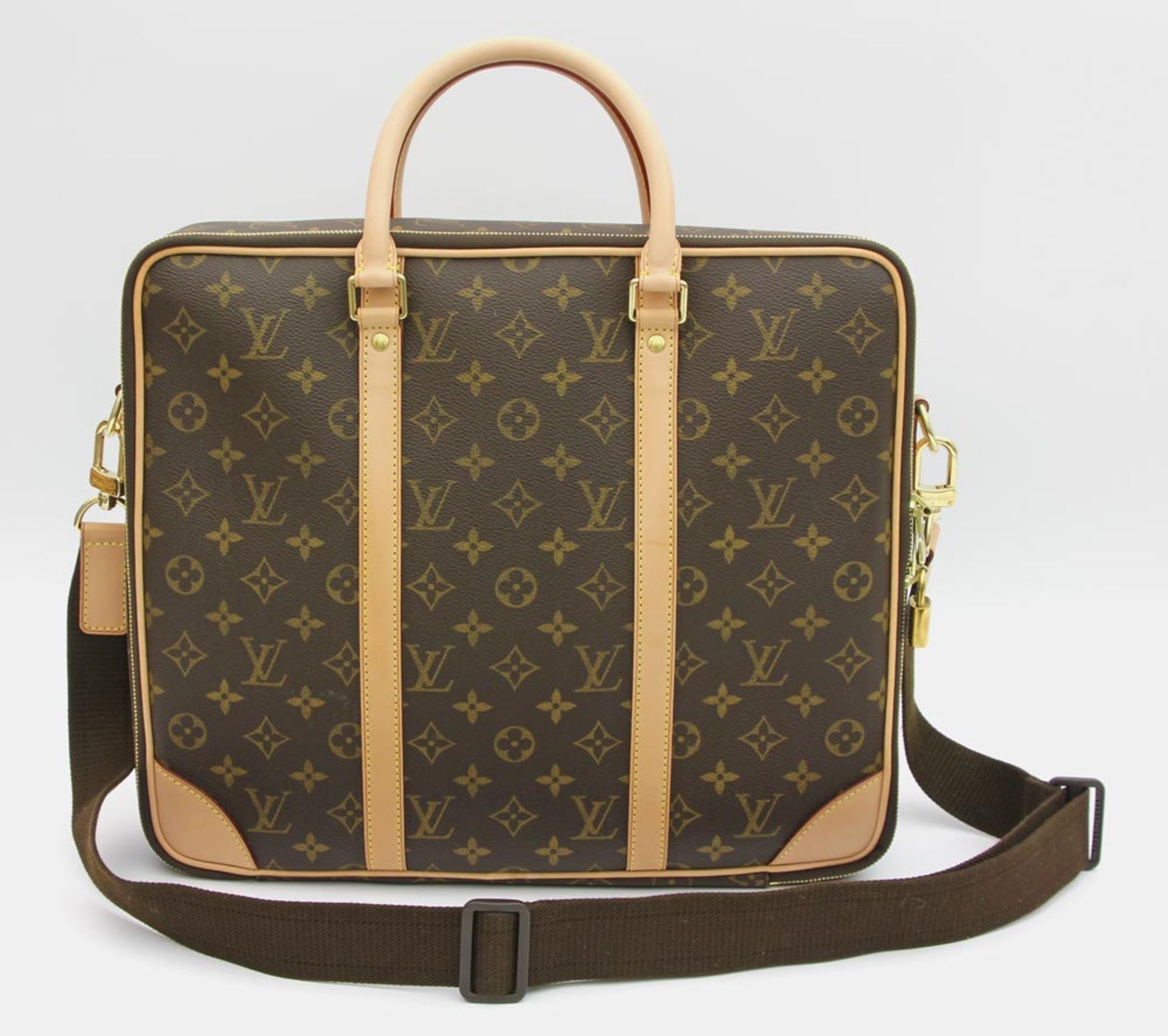 LOUIS VUITTON praktische Business Bag "CUPERTINO", Koll. 2009. NP. ca. 1.600,-?. Monogram Canvas