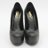 YSL PARIS edle Plateau-Pumps, Größe 36. NP. ca. 500,-. Schwarzes Leder in Reptil-Optik, schmaler