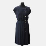 CHANEL VINTAGE apartes Kleid, Größe 36. TOP ERHALT!! 100% Seide. Angeschnittener Kurzarm,