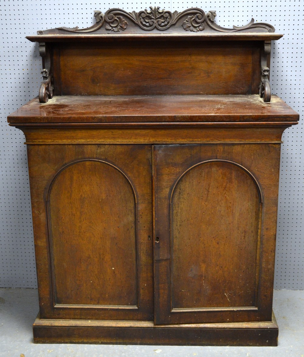 19th century Rosewood chiffonier