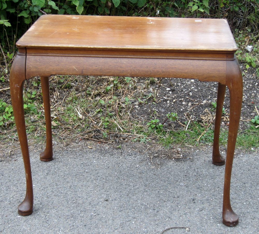 Queen Anne style mahogany side table