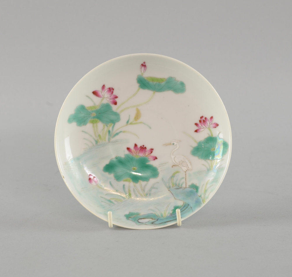 Chinese porcelain saucer dish decorated with a heron and lily pads, six character mark to base, 14.