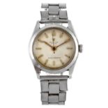 ROLEX - a gentleman's Oyster bracelet watch. Circa 1950. Reference 6082, serial 720787. Signed