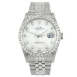 ROLEX - a gentleman's Oyster Perpetual Datejust bracelet watch. Circa 1989. Stainless steel case