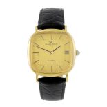 BAUME & MERCIER - a gentleman's wrist watch. 18ct yellow gold case. Signed quartz movement with