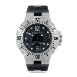 BULGARI - a gentleman's Scuba Diagono Professional 2000M wrist watch. Stainless steel case with