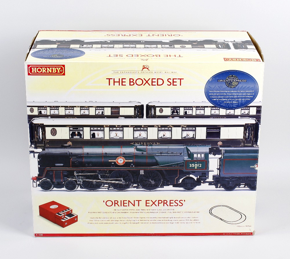 A Hornby 00 gauge electric model railway train set, R1038 'Orient Express', in original box. Box