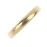 A posey ring. The plain band, inscribed to the inside 'Favour my affection'. Ring size H 1/2. Weight